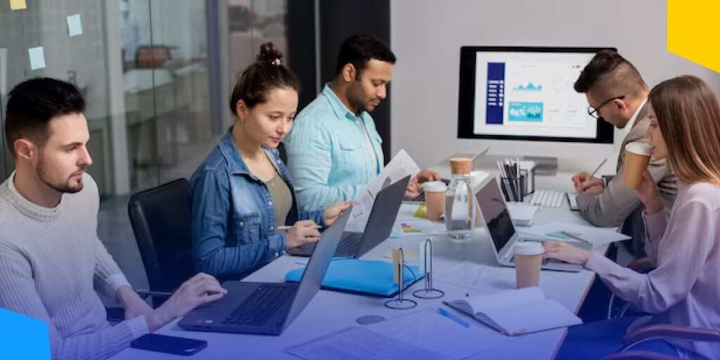 GCCs-vs-outsourcing-banner