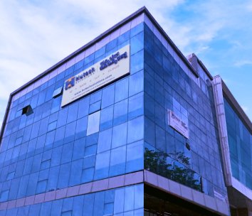 hutech-solutions-office